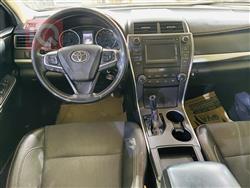 تۆیۆتا کامری